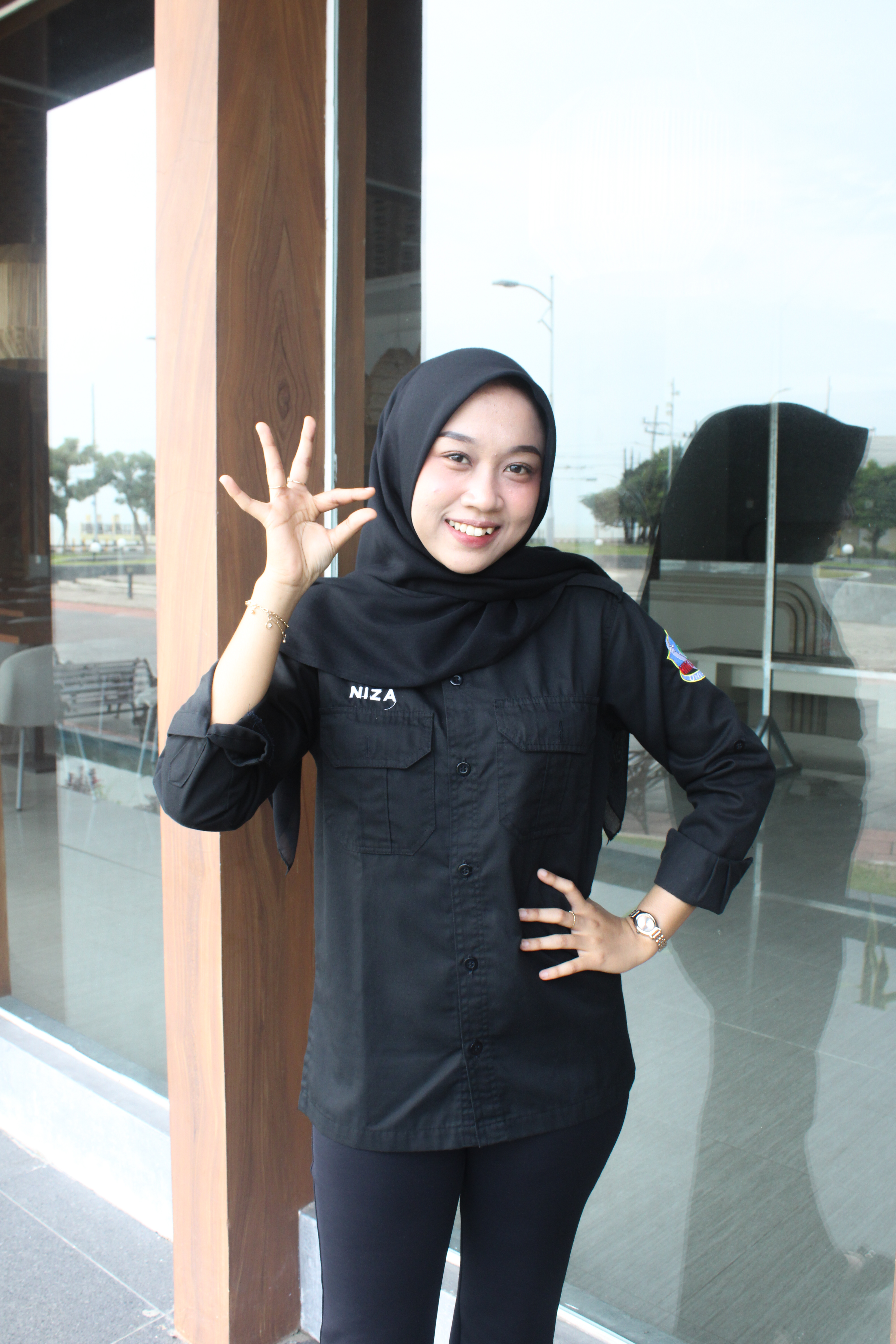 Nur Eky Putri Rahmatul Janah